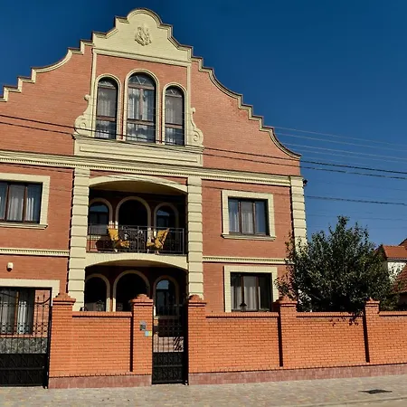 Alfredo Hotel